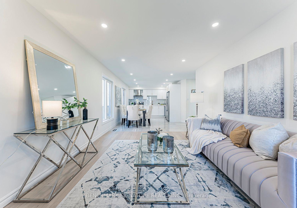 102-harness-circle-markham-ontario-n13606890