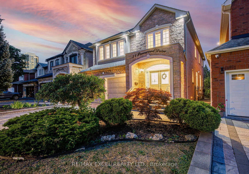 31-pinewood-drive-vaughan-ontario-n13607264