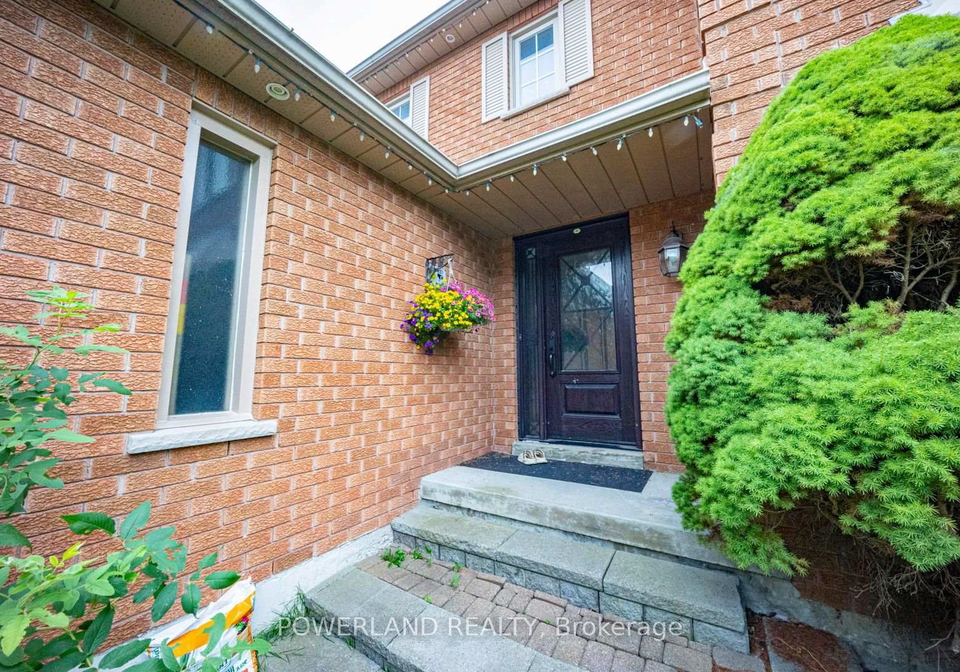 120-savage-road-newmarket-ontario-n13607278