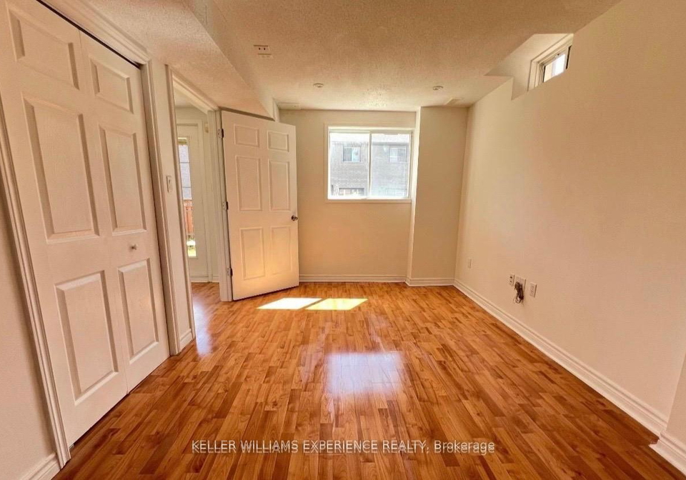 44-alpine-crescent-richmond-hill-ontario-n13607360