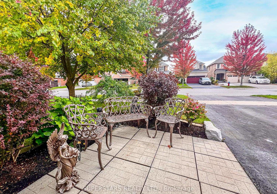 166-worthington-avenue-richmond-hill-ontario-n13607860