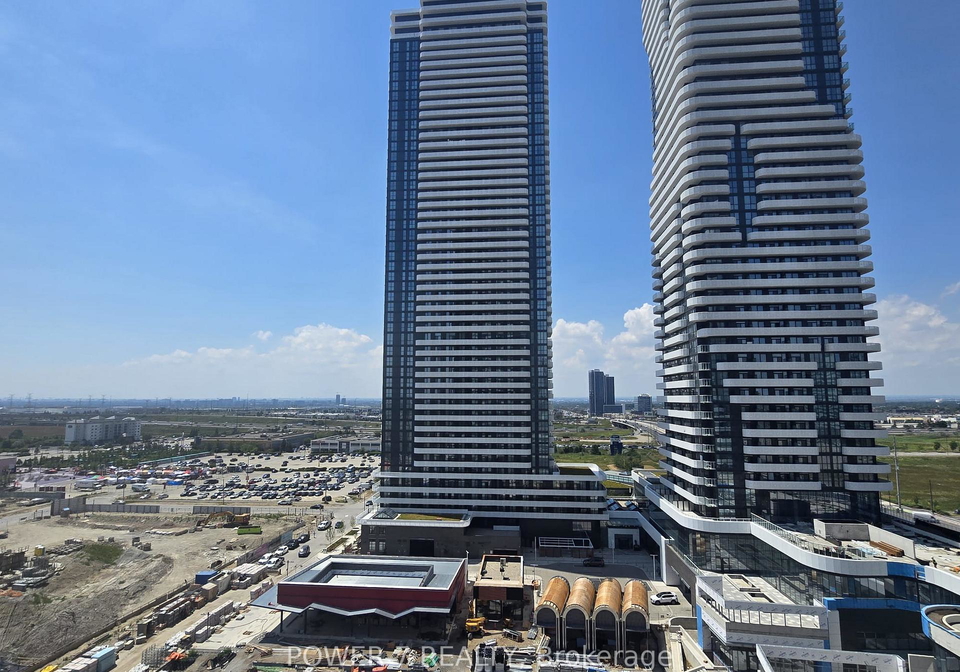 28-interchange-way-vaughan-ontario-n13608056