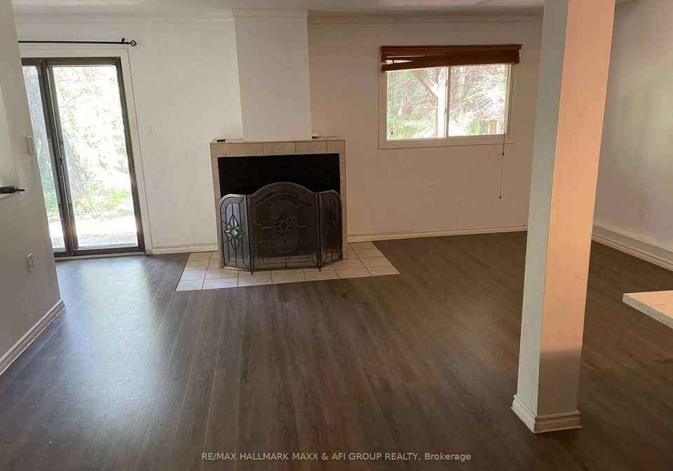 715-mountview-place-newmarket-ontario-n13609788