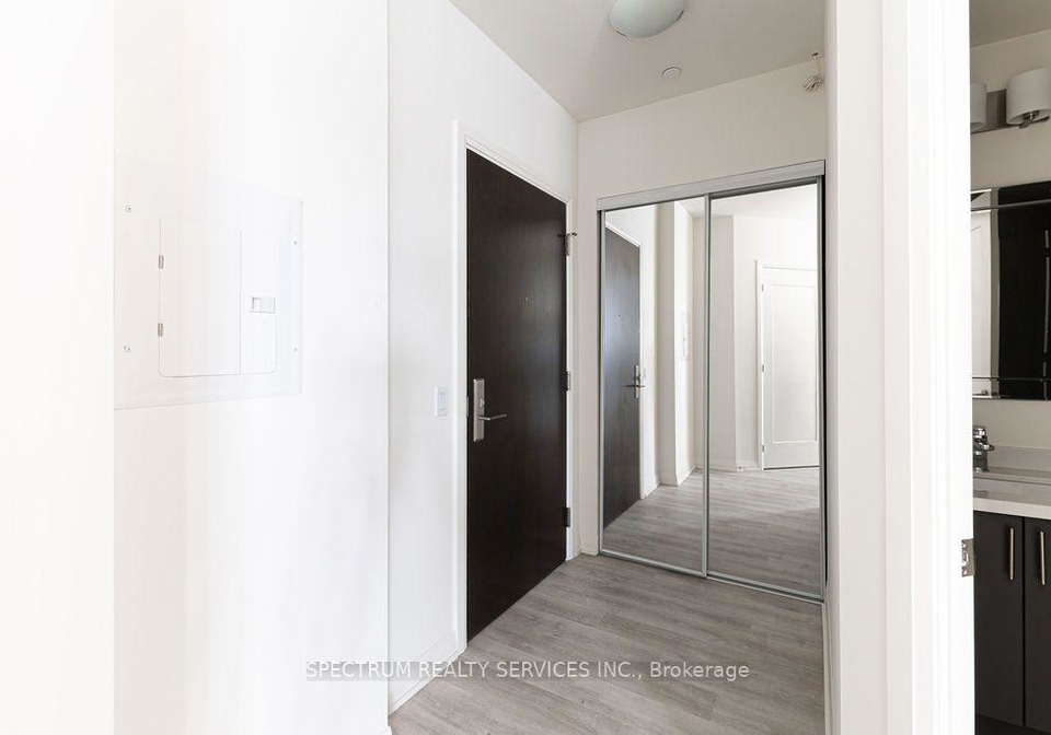 9000-jane-street-vaughan-ontario-n13609862