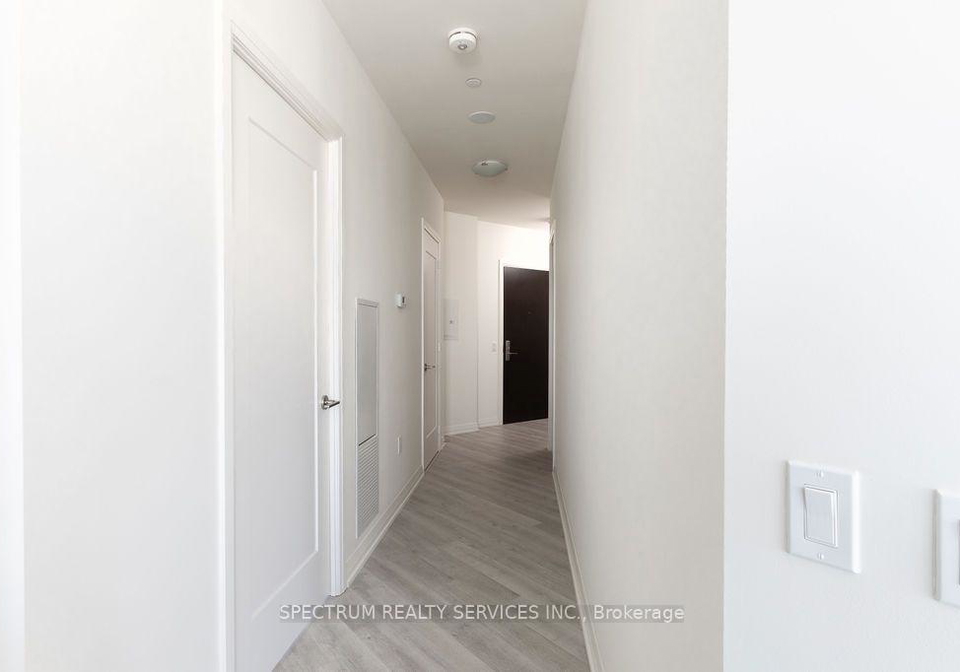 9000-jane-street-vaughan-ontario-n13609862