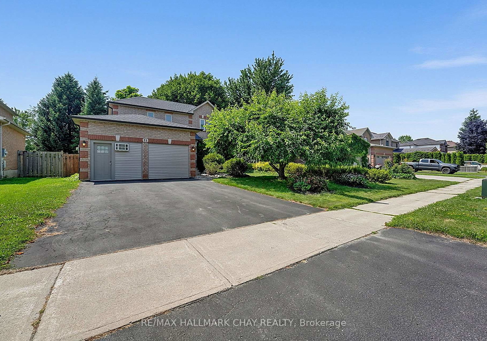 11-dugdale-avenue-new-tecumseth-ontario-n13609864