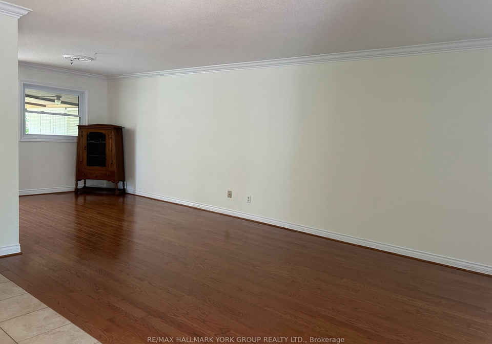 19-stonehill-boulevard-east-gwillimbury-ontario-n13610282