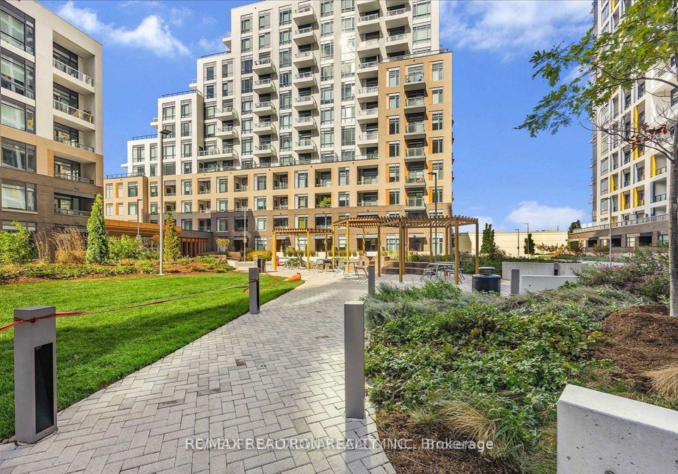 7950-bathurst-street-vaughan-ontario-n13610726