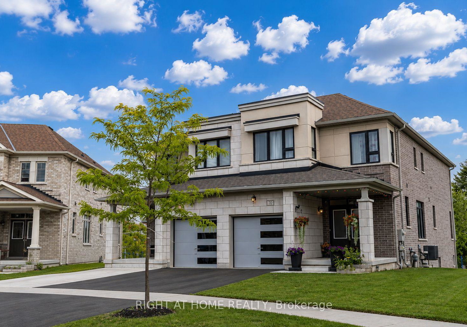 70-westlake-crescent-bradford-west-gwillimbury-ontario-n13610778