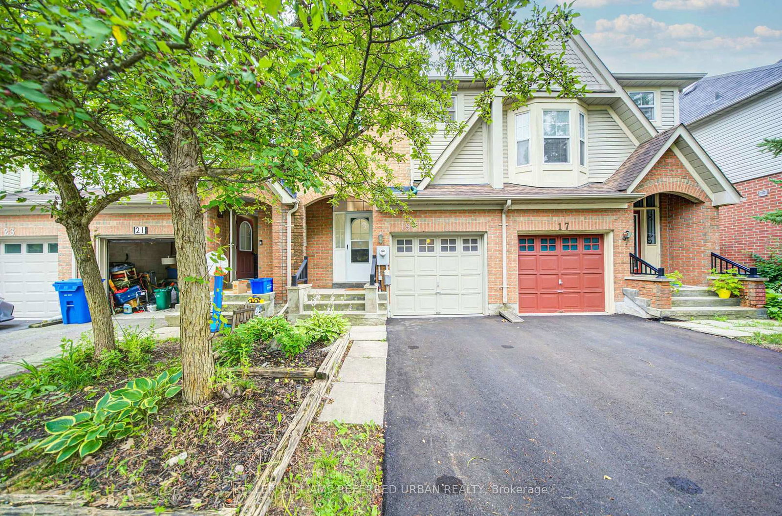 19-evelyn-buck-lane-aurora-ontario-n13611548