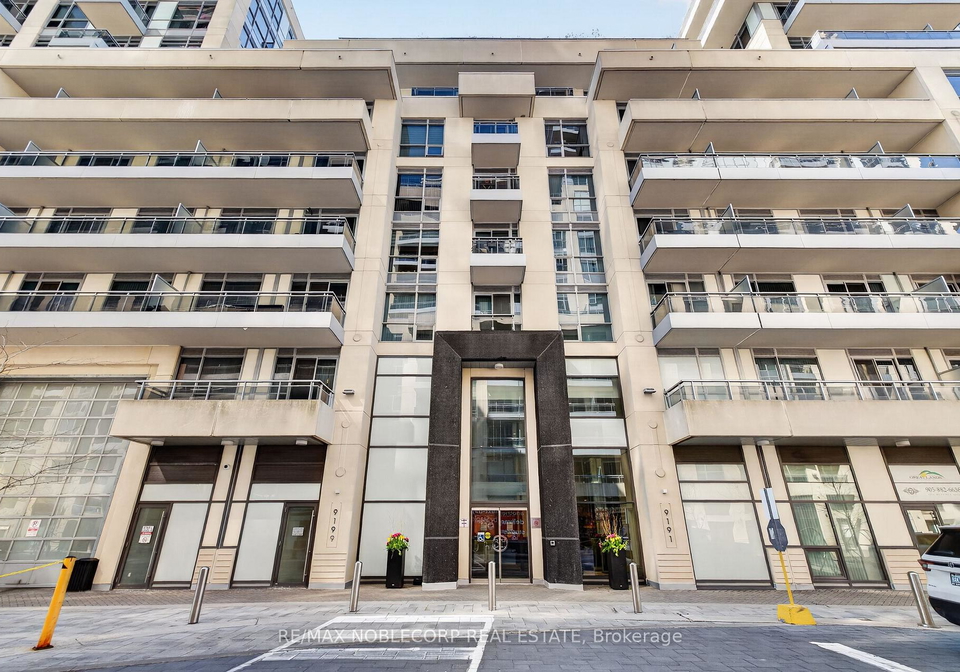 9199-yonge-street-n-richmond-hill-ontario-n13611790