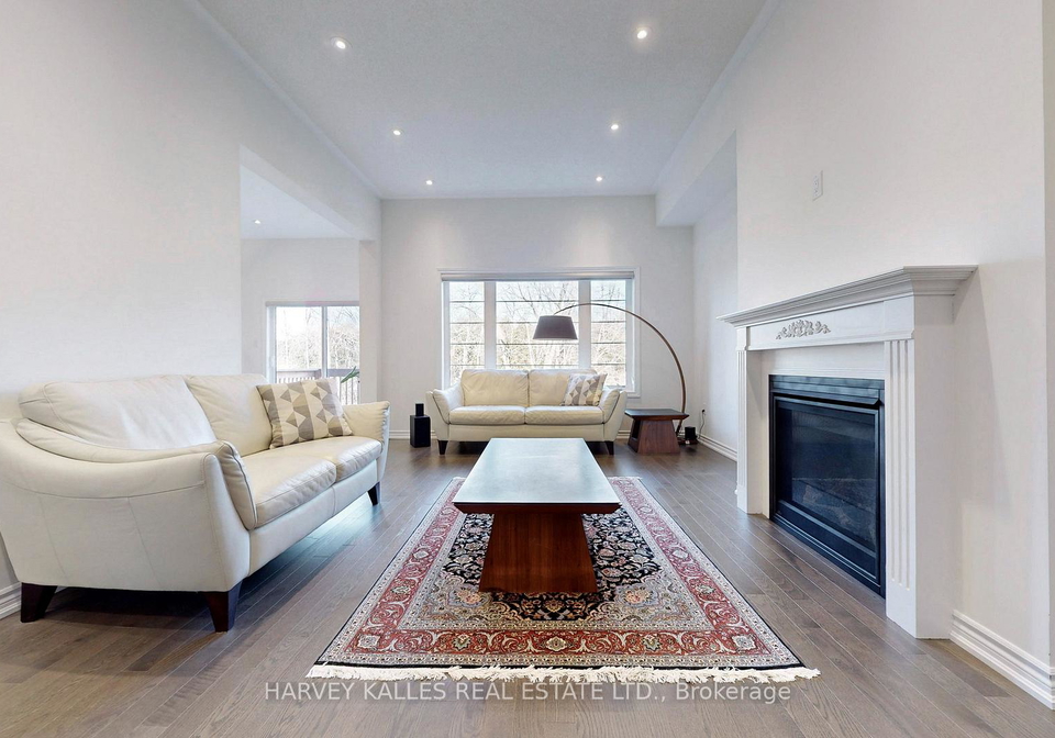 56-charles-white-court-east-gwillimbury-ontario-n13611834