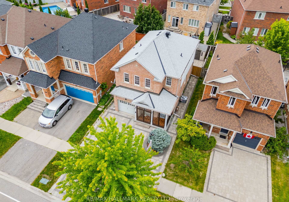406-reeves-way-boulevard-whitchurch-stouffville-ontario-n13611848