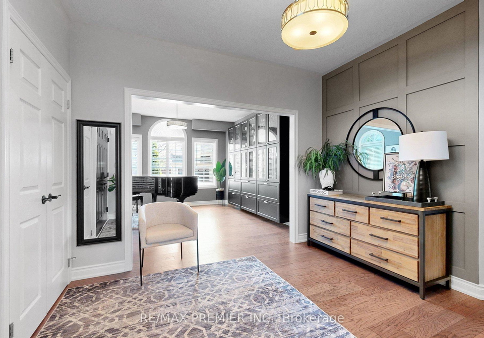 124-kingsview-drive-vaughan-ontario-n13612274