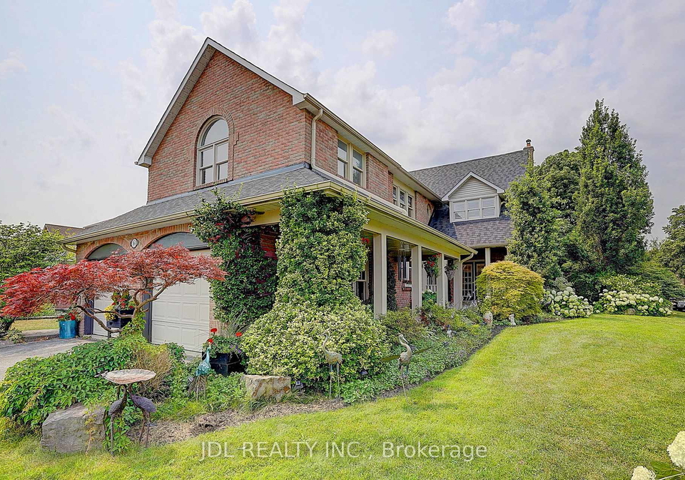84-longwater-chase-markham-ontario-n13613170