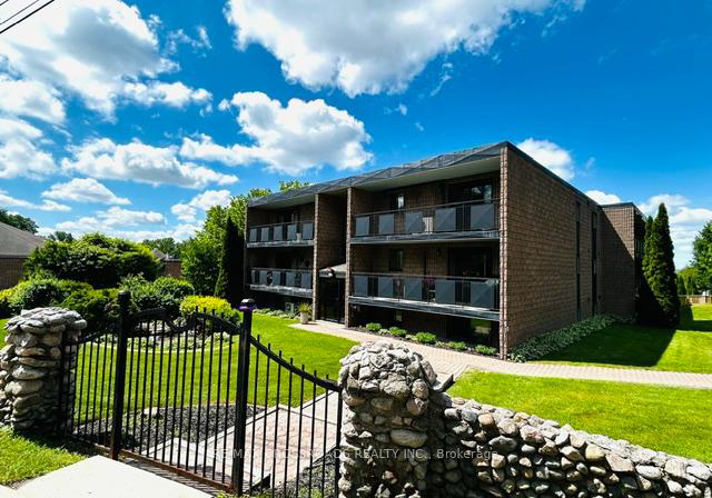 74-the-queensway-south-road-georgina-ontario-n13613362