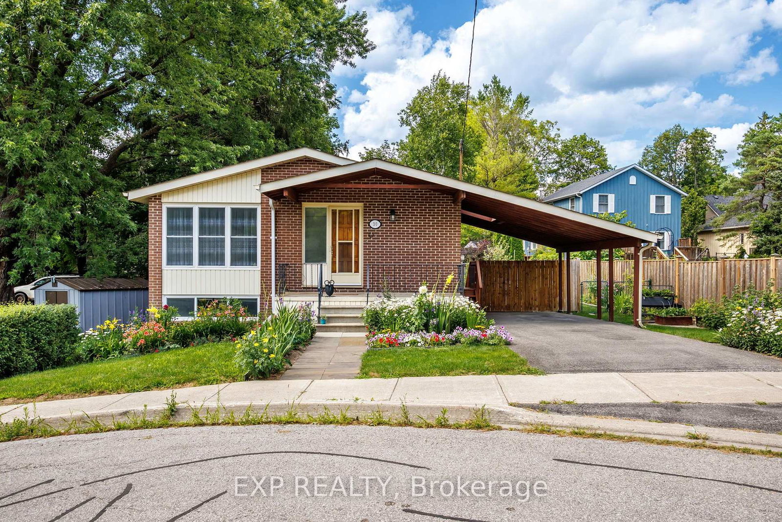 30-harrison-avenue-aurora-ontario-n13613724