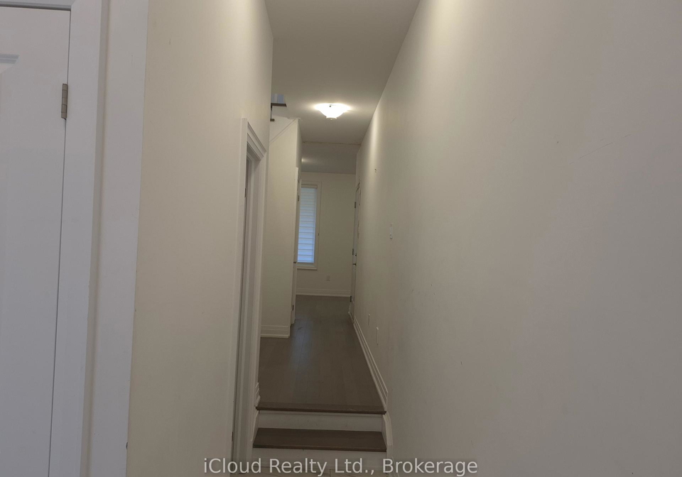 31-globemaster-lane-richmond-hill-ontario-n13613916