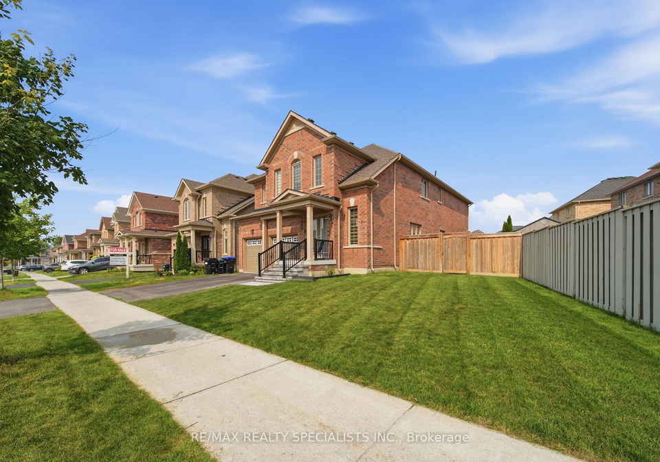 120-milby-crescent-bradford-west-gwillimbury-ontario-n13614232