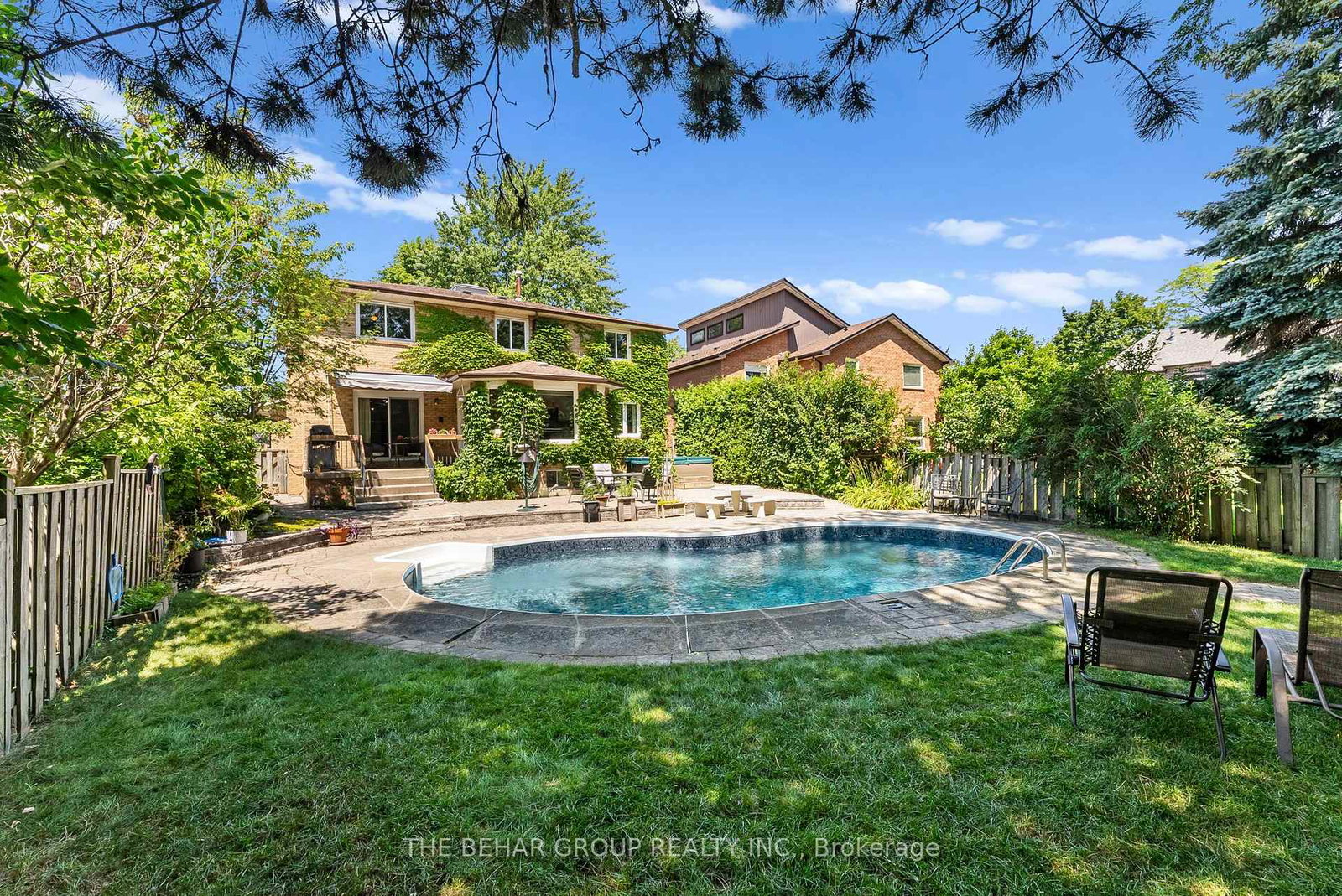 404-easy-street-richmond-hill-ontario-n13614730