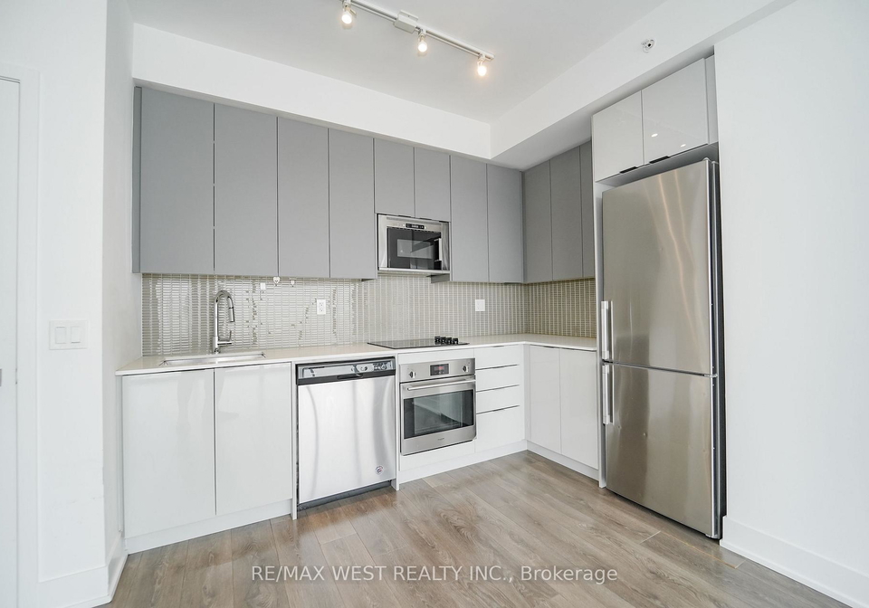 2916-highway-7-road-vaughan-ontario-n13614832