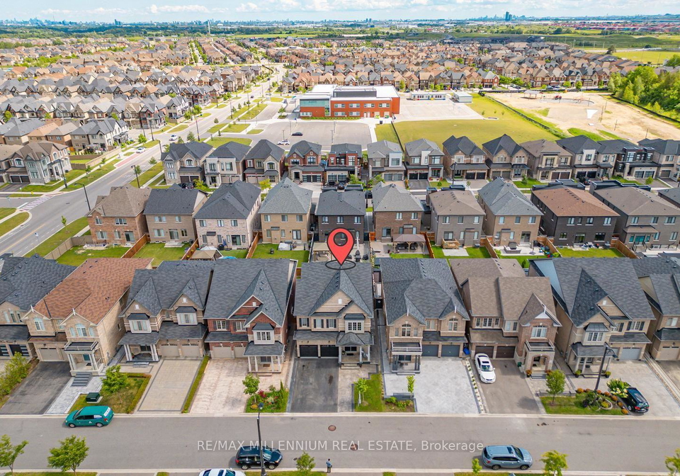 18-boone-crescent-vaughan-ontario-n13614920