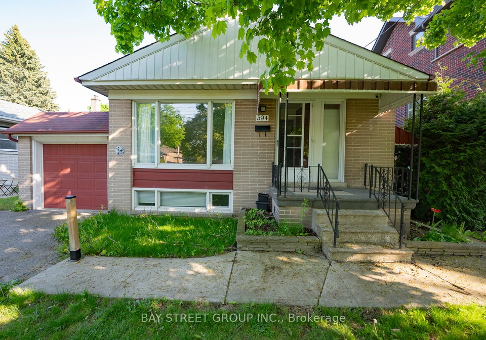 394-centre-street-e-richmond-hill-ontario-n13616138