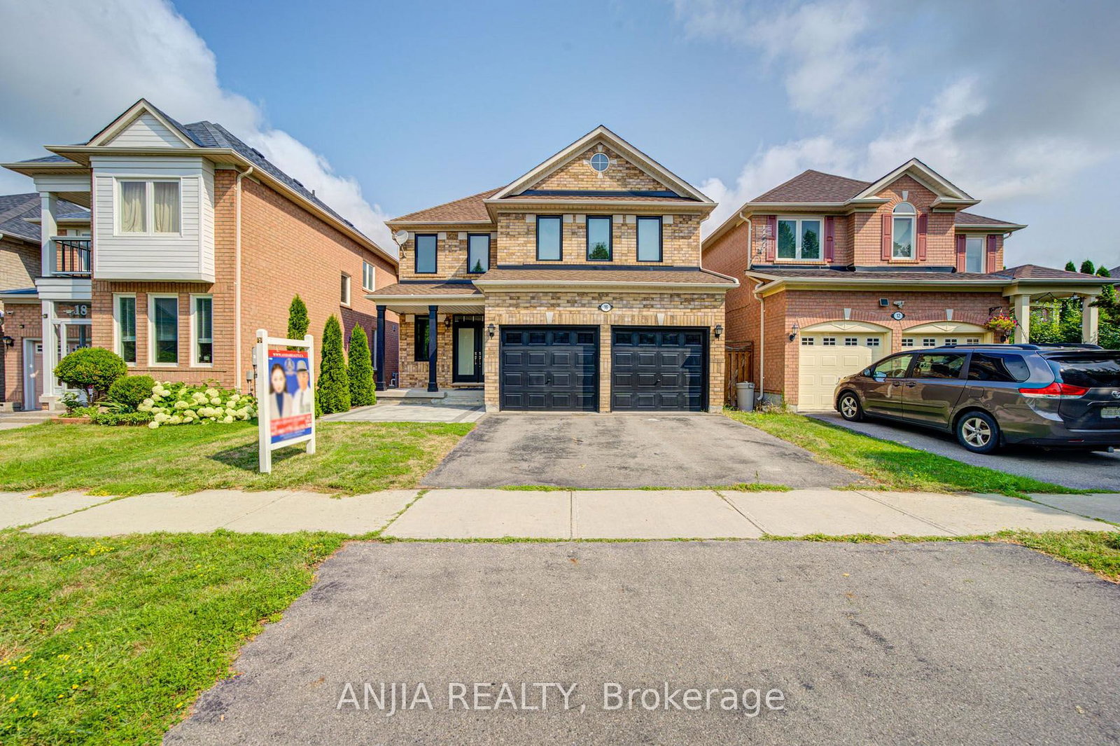 16-staynor-crescent-markham-ontario-n13616792