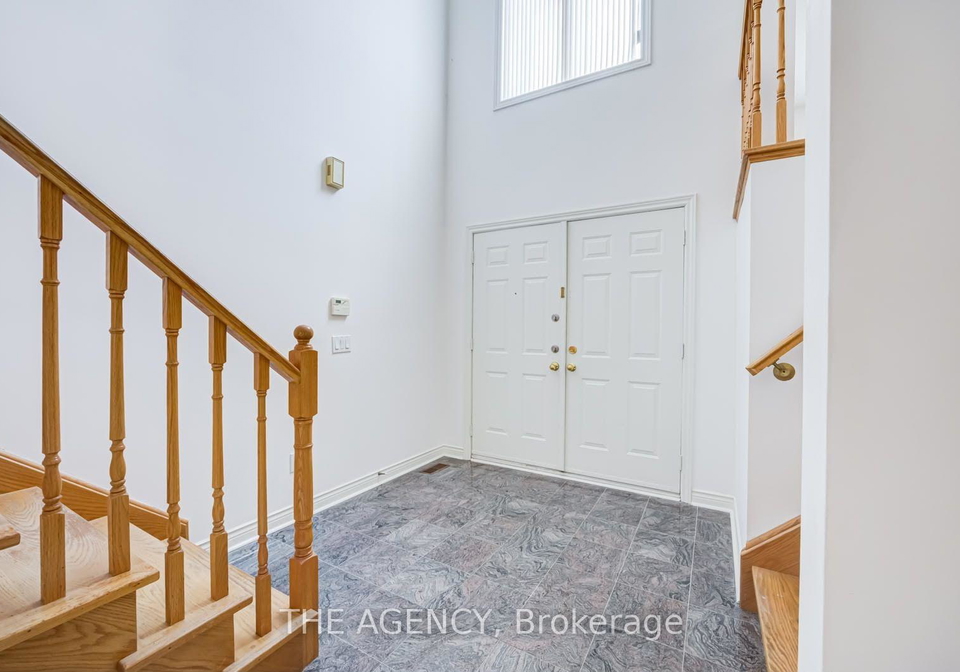 68-townsgate-drive-vaughan-ontario-n13616928