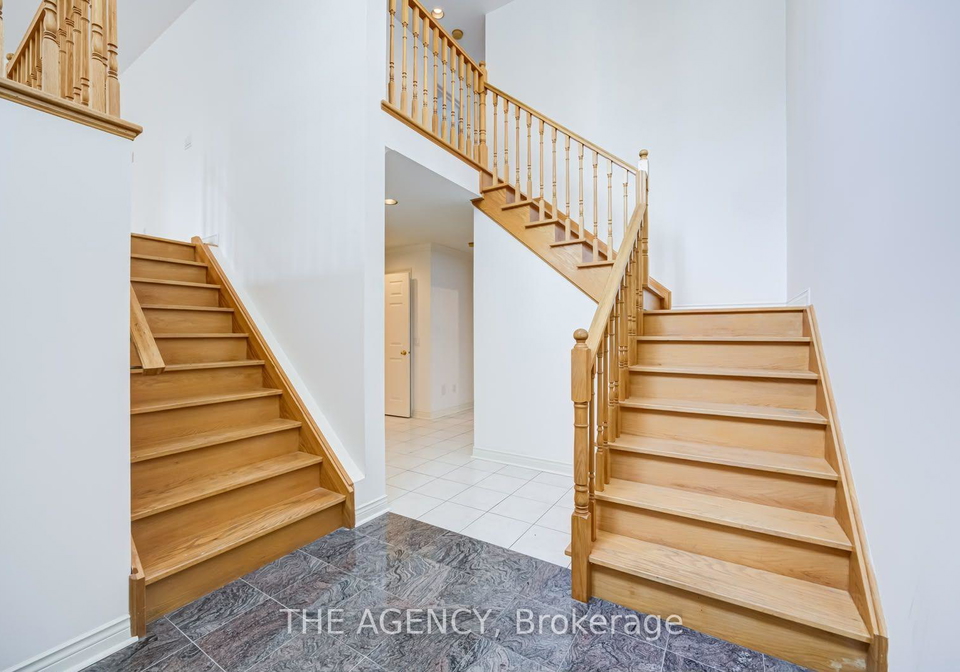 68-townsgate-drive-vaughan-ontario-n13616928