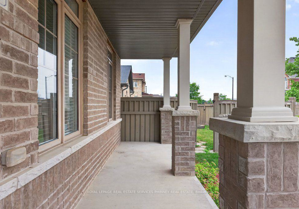 222-moody-drive-vaughan-ontario-n13617020