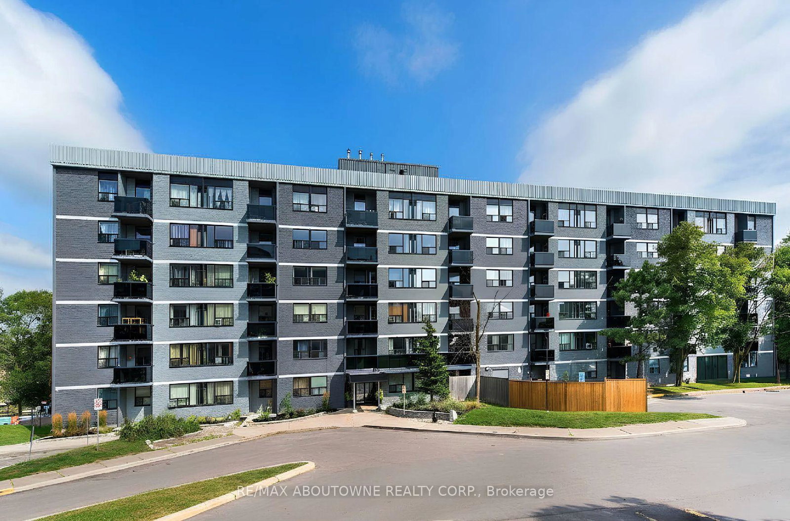 147-wellington-street-w-aurora-ontario-n13617024