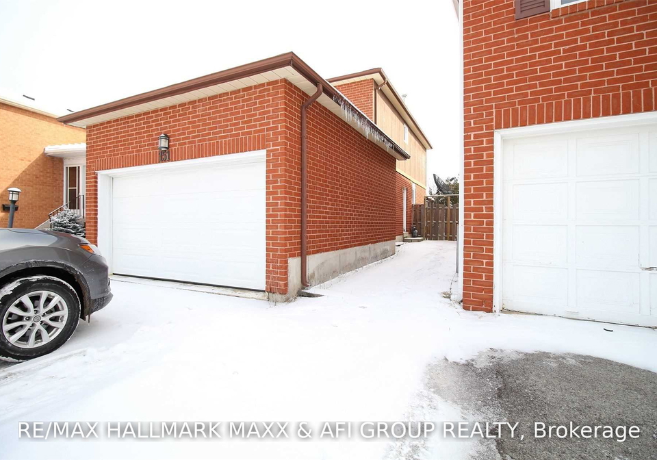 151-kersey-crescent-richmond-hill-ontario-n13617596