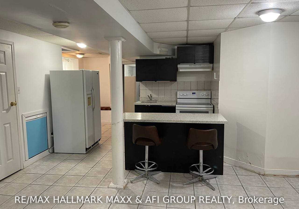151-kersey-crescent-richmond-hill-ontario-n13617596