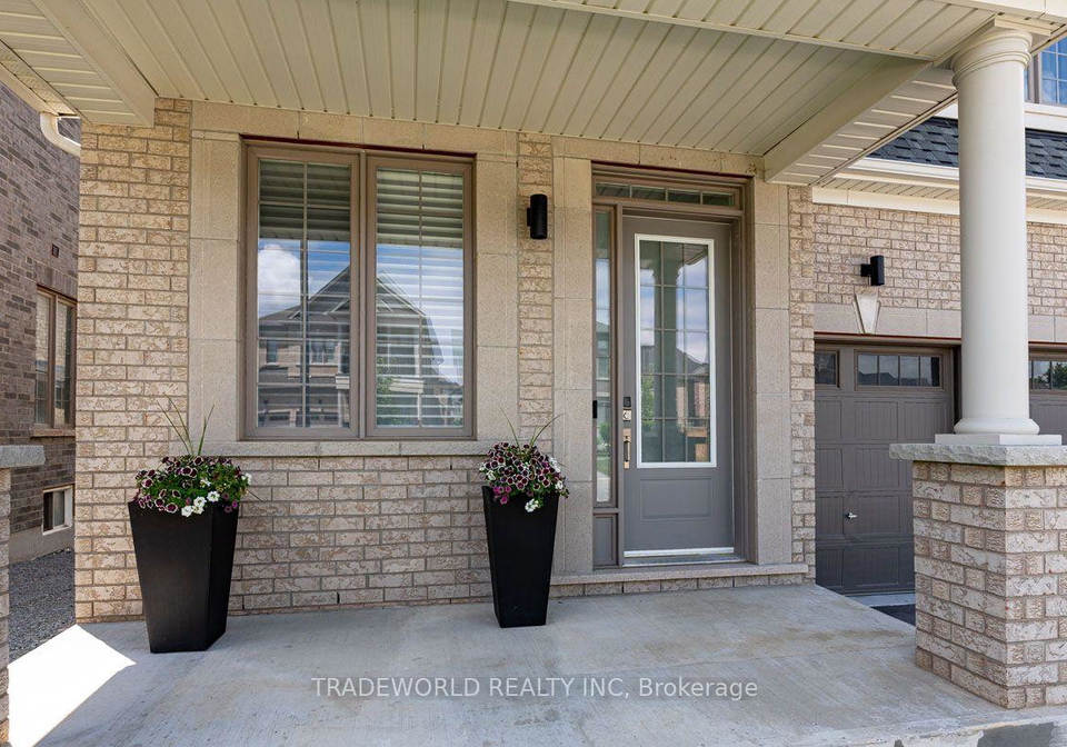 38-marlene-johnston-drive-east-gwillimbury-ontario-n13618564