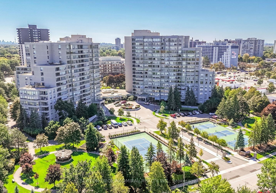 7-townsgate-drive-vaughan-ontario-n13618746