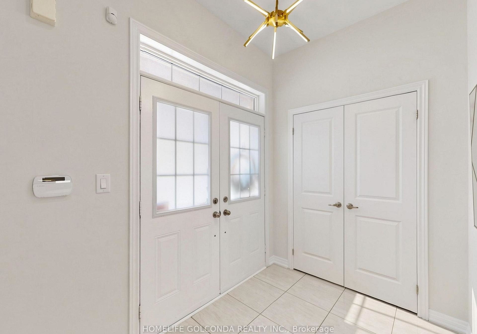 31-bolsby-court-aurora-ontario-n13618832