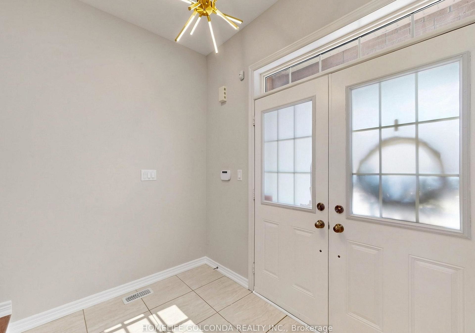 31-bolsby-court-aurora-ontario-n13618832