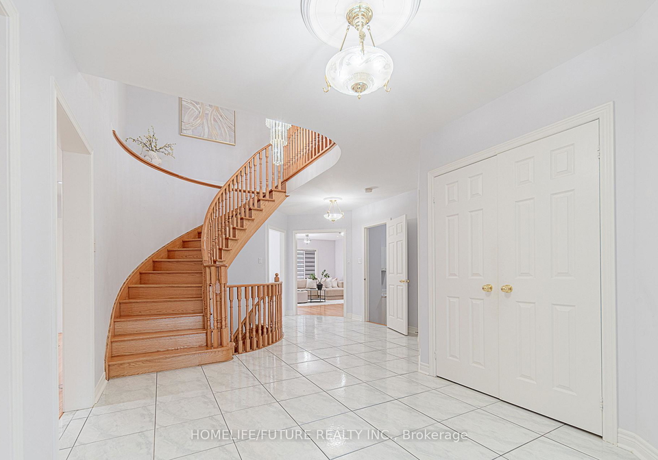 42-boxwood-crescent-markham-ontario-n13618982