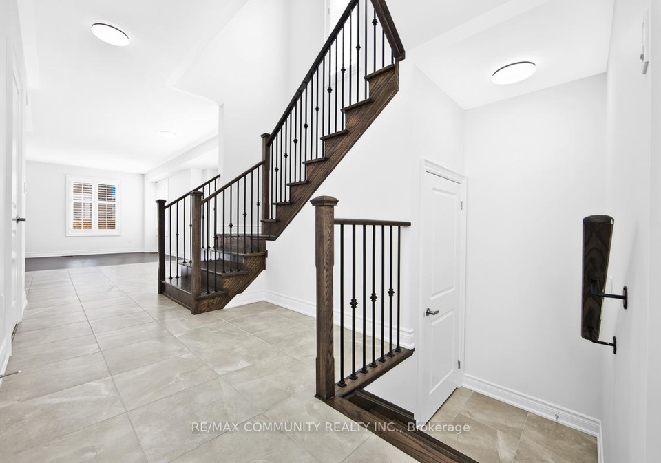33-liam-lane-markham-ontario-n13619284