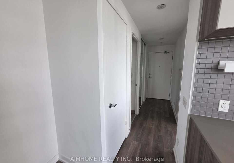 898-portage-parkway-vaughan-ontario-n13619592