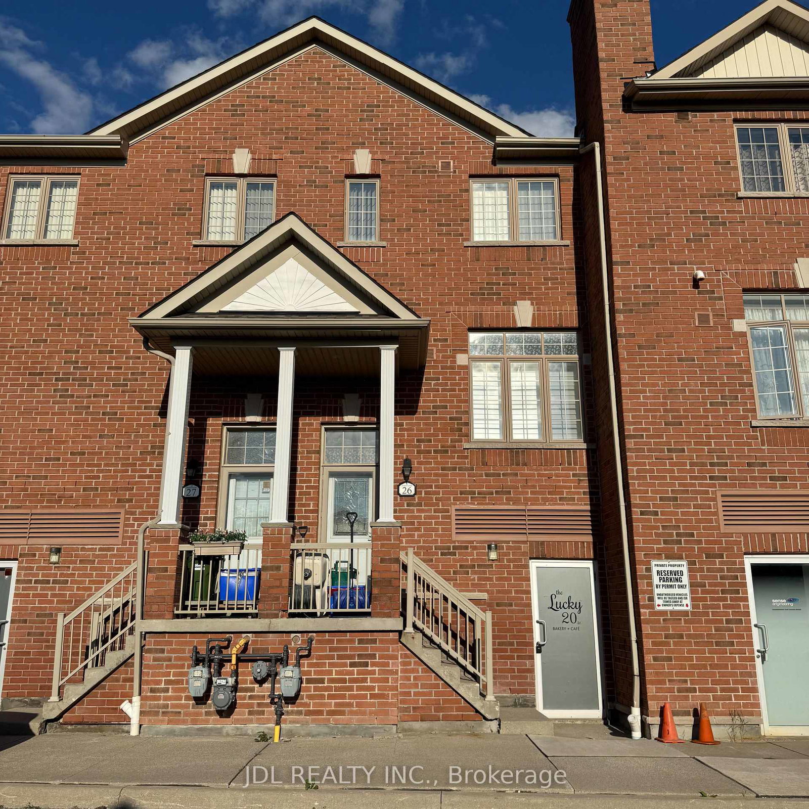 10-greensborough-village-circle-markham-ontario-n13619598