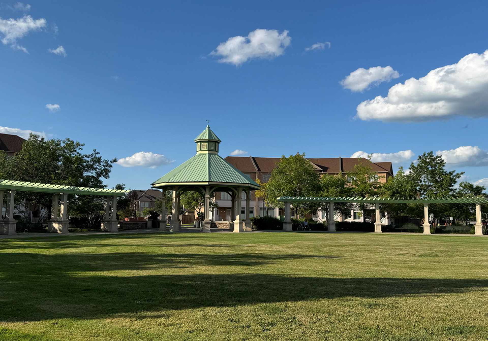10-greensborough-village-circle-markham-ontario-n13619598