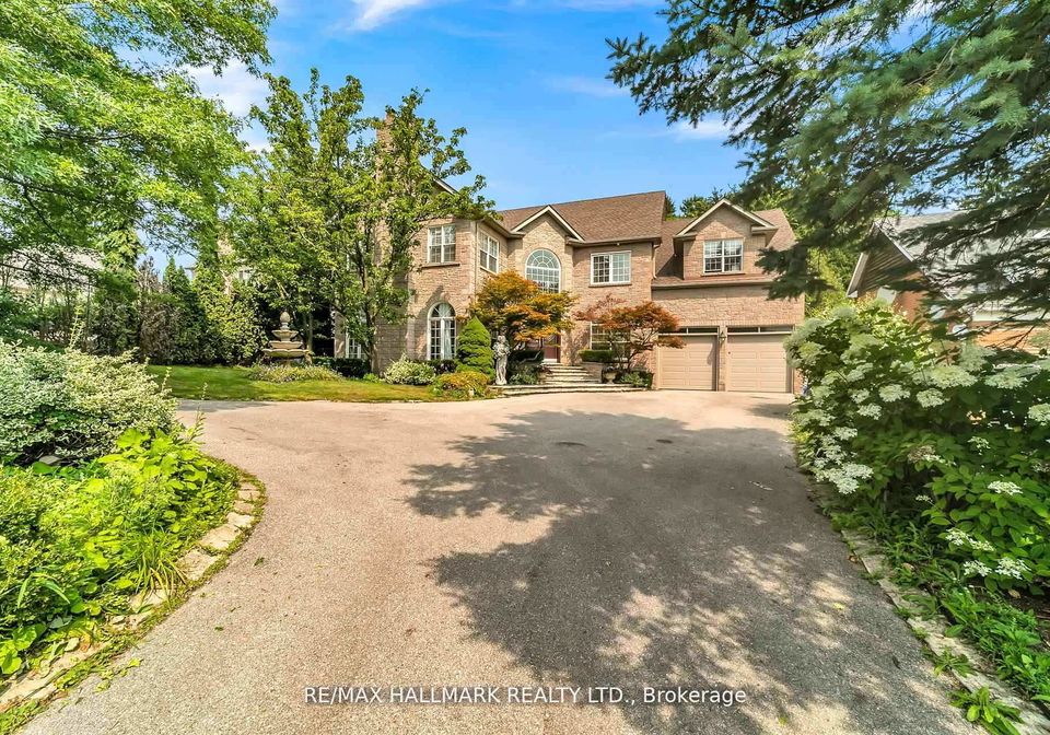 384-w-kennedy-street-w-aurora-ontario-n13619622