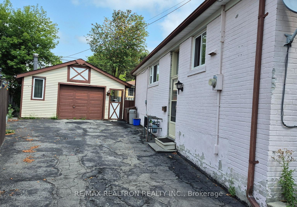 314-browndale-crescent-richmond-hill-ontario-n13619768