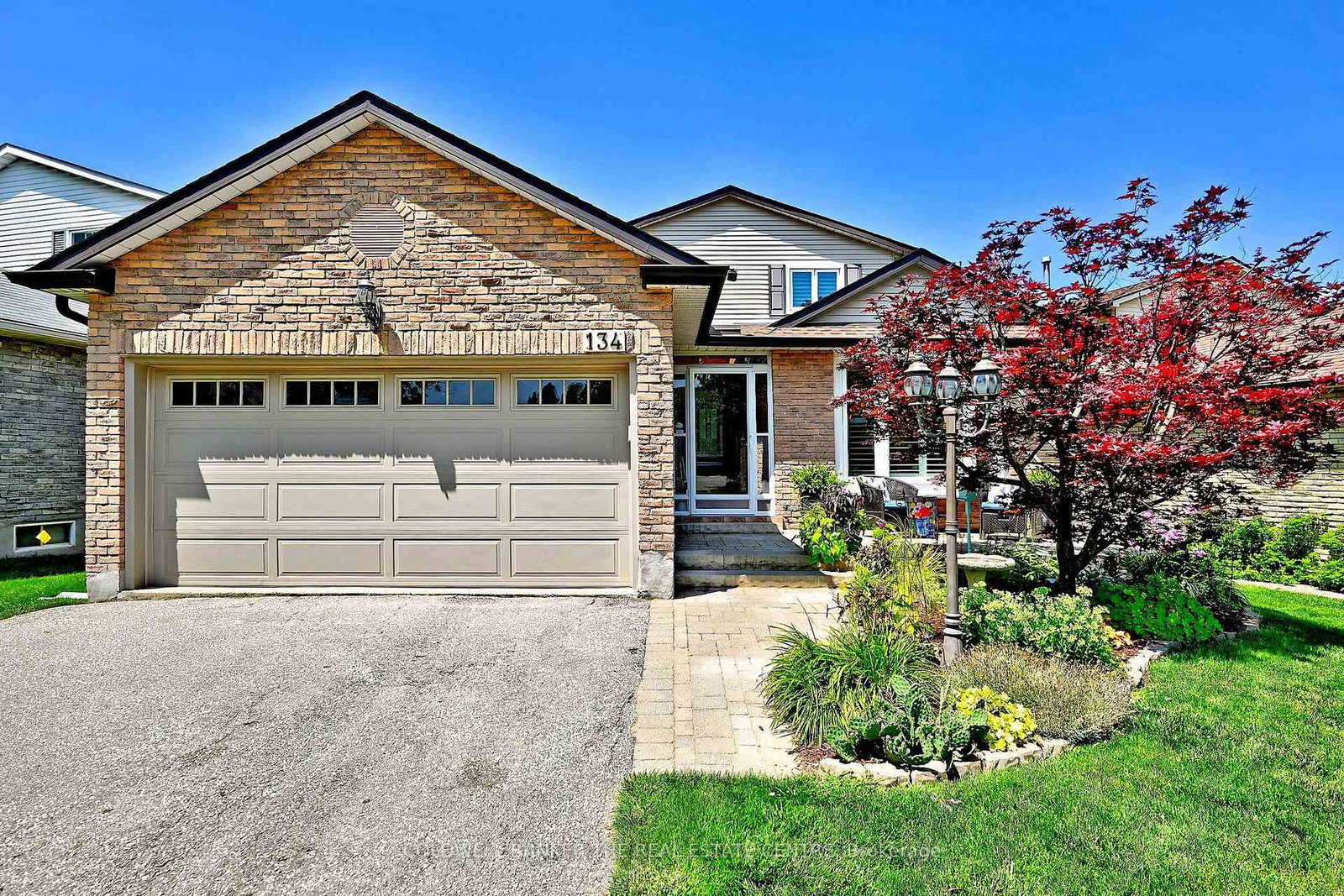 134-huron-heights-drive-newmarket-ontario-n13619828
