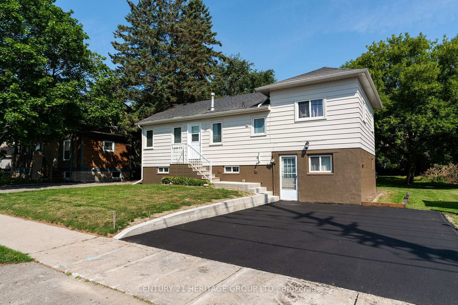 137-john-street-e-bradford-west-gwillimbury-ontario-n13620030