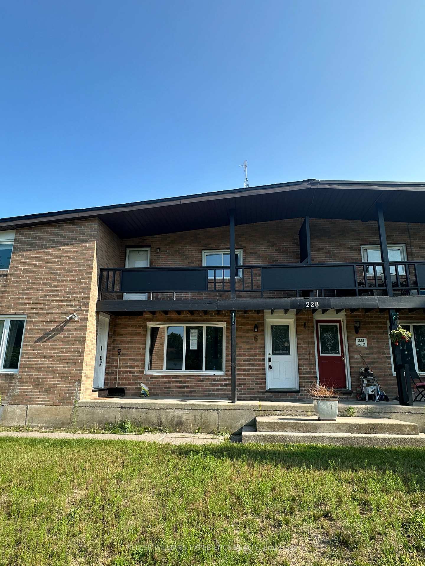 228-cindy-lane-essa-ontario-n13620040