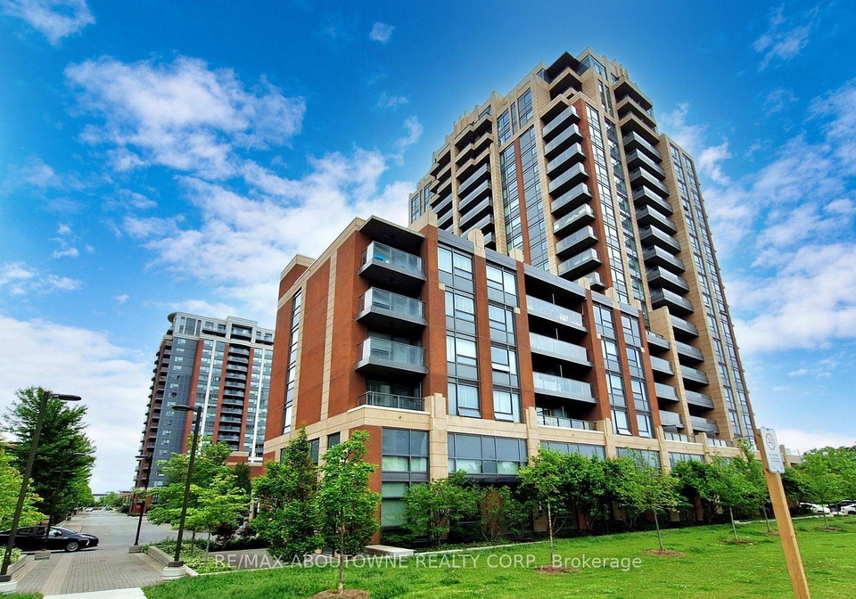 18-uptown-drive-markham-ontario-n13620144