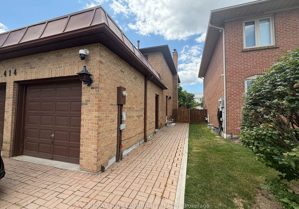414-wycliffe-avenue-vaughan-ontario-n13620438